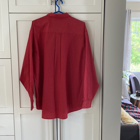 Antigua MLB Casual Button Down Shirt - Boston Red Sox - Picture 6 of 6